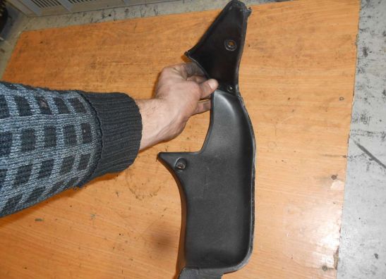 Rechter binnenkuip Suzuki GSX F 1100