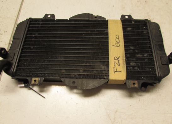 Radiateur Yamaha FZR 600