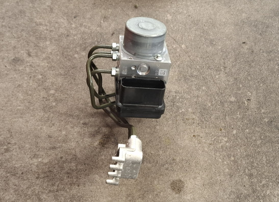 ABS pomp Yamaha XSR 900