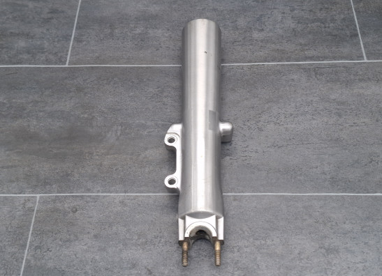 Voorpoot rechts onder Harley Davidson FLHRI Road King