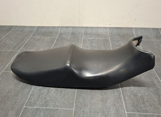 Zadel Suzuki GSX F 750