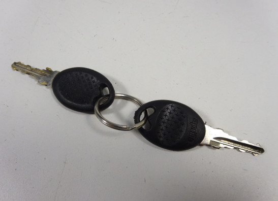 Key set Aprilia RSV 1000