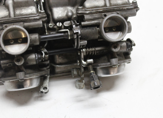 Carburetor assy Honda VF 400 F