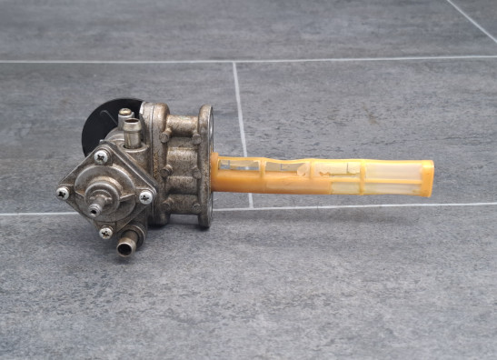 Benzinhahn Triumph Trident 900