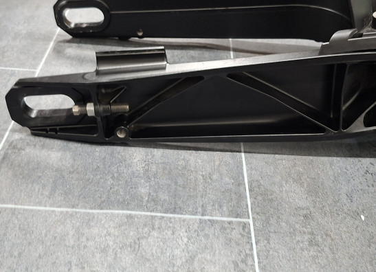 Swingarm KTM 690 Duke 