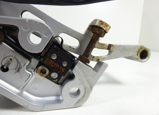 Fussrastetrager vorne rechts BMW K 1200 GT