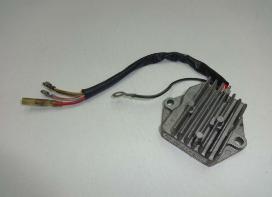Regulator rectifier  Suzuki GS 550