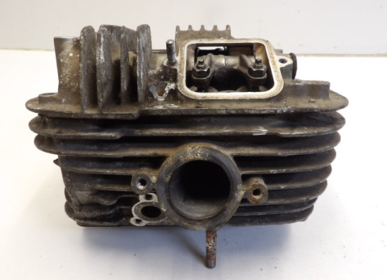 Cylinder head Suzuki VS 700 Intruder