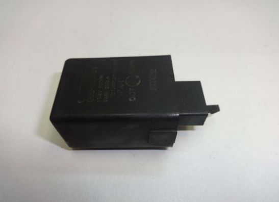 Relais Honda VF 700  750 Supermagna
