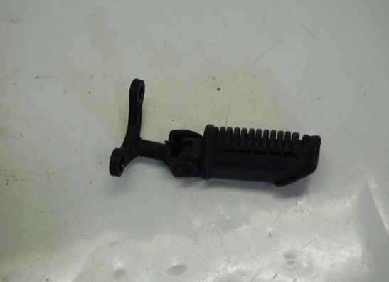 Footrest right Suzuki GS 550 ES