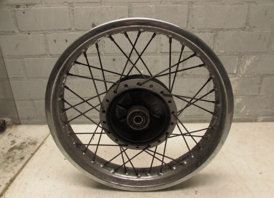 Achtervelg Suzuki GN 250
