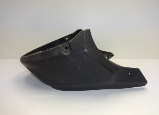 Cowl under Suzuki DL 1000 V STROM