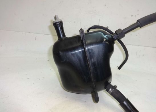 Oil reservoir Yamaha TDM