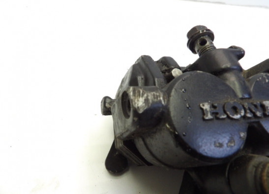 Remklauw rechts voor Honda VF 700  750 C Magna