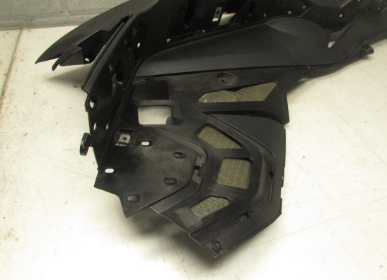 Cowl lower right BMW C 650 GT