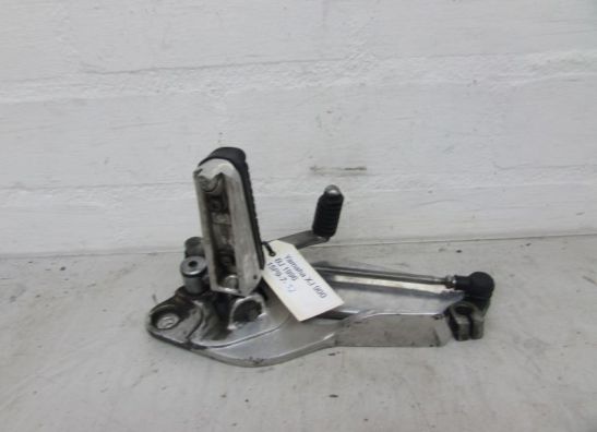 Main step holder left Yamaha XJ 900 S Diversion