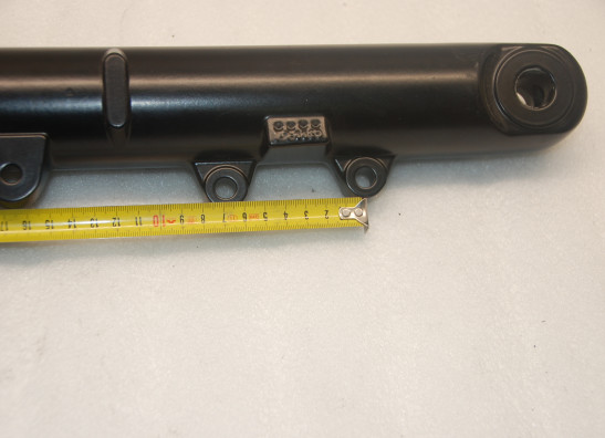 Voorpoot links onder Harley Davidson Dyna