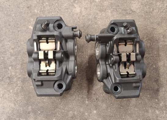 Bremssattel Bremszangen vorne Yamaha Tracer 900 GT