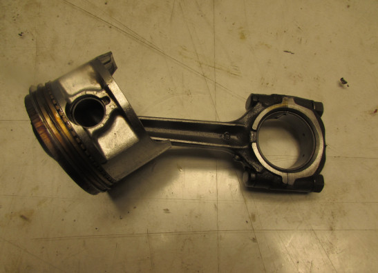 Kolben Honda VF 700  750 F