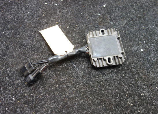 Spanningsregelaar Suzuki SV 1000