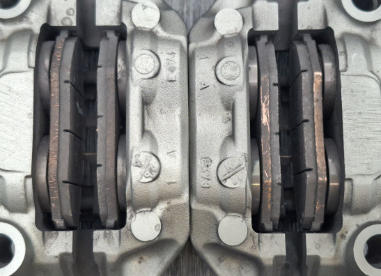 Brake calipers front BMW R 1300 GS