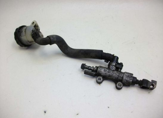 Bremszylinder hinten Honda VFR 800 I
