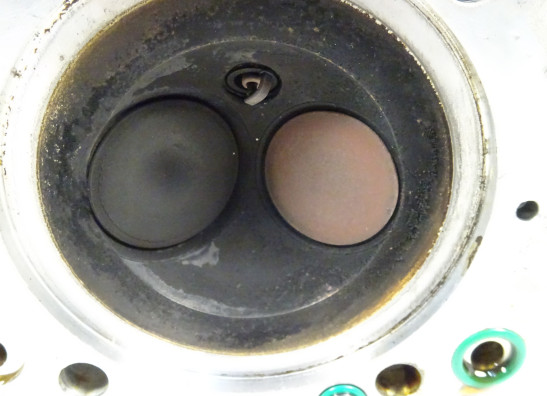 Cilinderkop Ducati monster 600