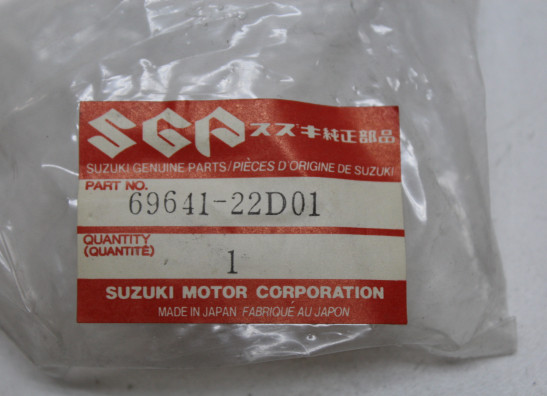 Rempomp achter Suzuki RGV 250