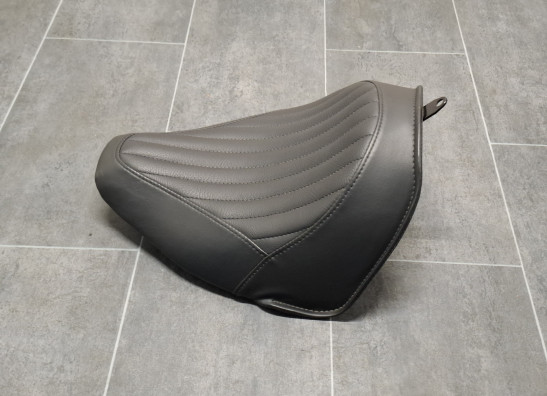 Zadel Harley Davidson FLS Softail Slim