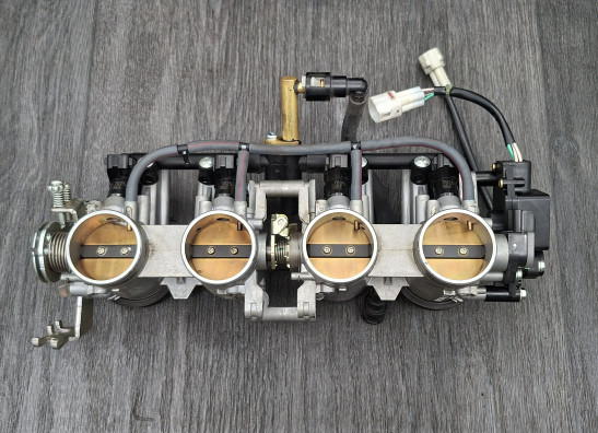 Throttle body Suzuki GSX R 1000