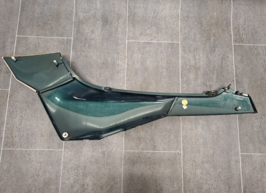 Rechter zijkuip Triumph Trident 900