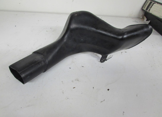 Rechter luchtbuis Suzuki GSX R 1300 Hayabusa