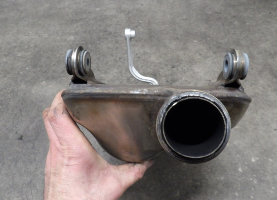 Uitlaat KTM 690 Duke 4