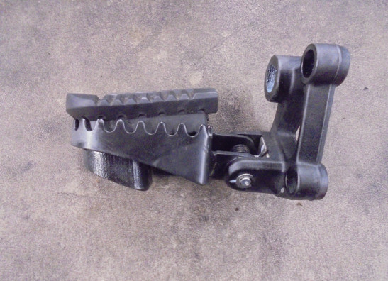 Fussrastetrager vorne links Benelli TRK 702