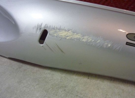 Linker achterkant Triumph Sprint ST 955