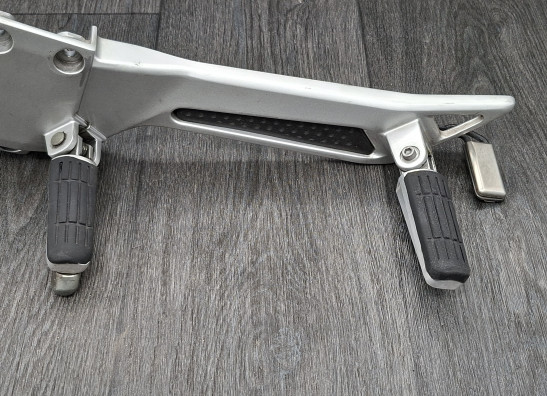 Main step holder left Yamaha FJR 1300