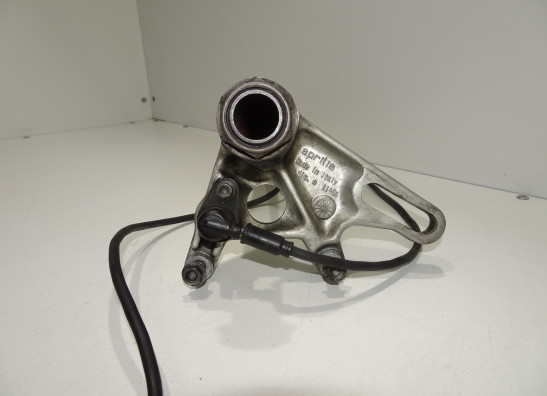 Rear axle Aprilia Falco