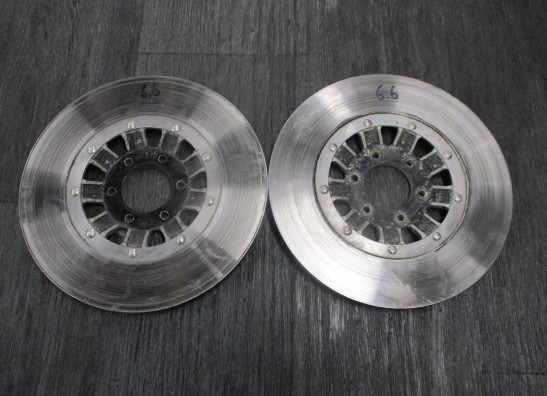 Remschijven set Suzuki GS 550