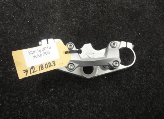 Gabelbrücke Obere KTM 200 Duke
