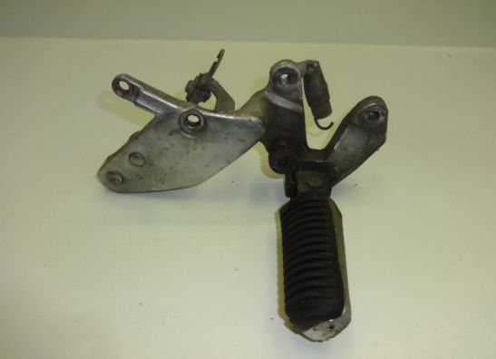 Fussrastetrager vorne rechts Yamaha YZF 1000 Thunderace