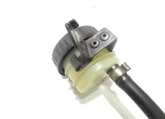 Rempomp achter BMW R 1200 GS