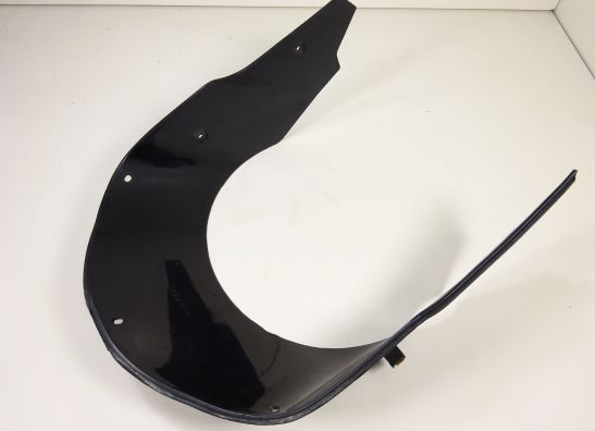 Cowl V shape under Kawasaki ZZR 600