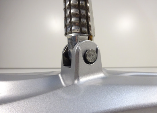 Main step holder left Suzuki SFV 650 Gladius