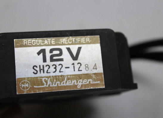 Regler Gleichrichter Honda CB 400