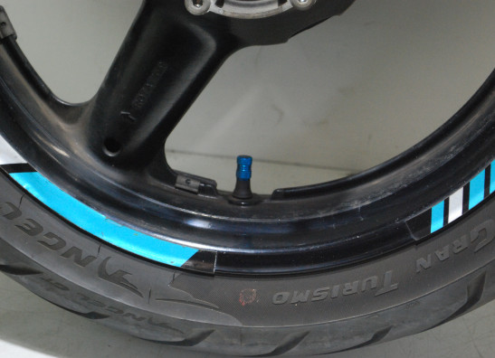 Rear wheel Suzuki GSF 600 650 Bandit 