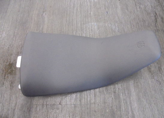 Zadel Husqvarna Svartpilen 125 2022-2023