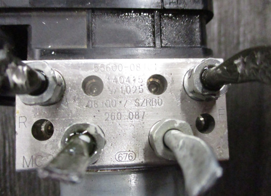 ABS pumpe druckmodulator Suzuki GSR 750