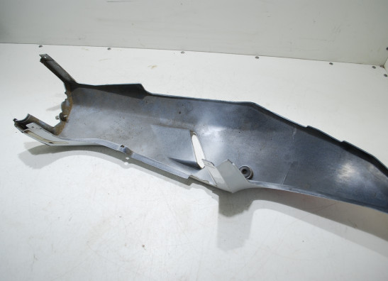 Rechter achterkant Yamaha FZR 600