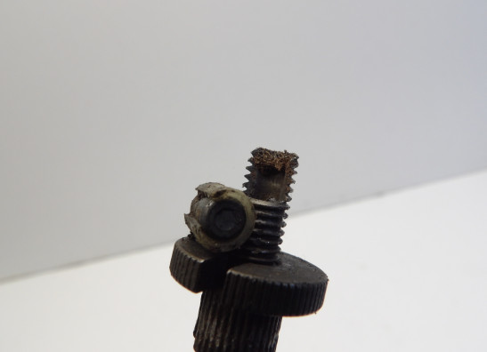 Clutch cable Suzuki GSX 250