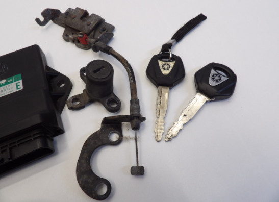 Slotenset Yamaha MT 03